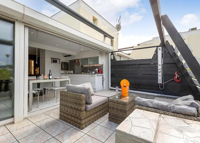 Villa Beach Club Luxe - Proche Plage - Parking - Climatisation - Village Naturiste *